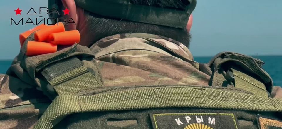 Два майора: Чёрное море. Подразделения Черноморского Флота, Морской отряд СпН «Эспаньола» и «Омерзительной восьмерки» выполнили специальные задачи в районе газодобывающих установок в интересах обороны полуострова Крым