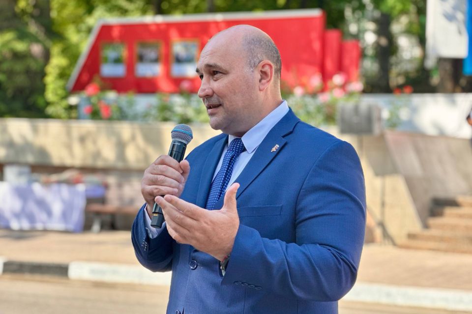 Владимир Немцев: Сегодня в День Балаклавского муниципального округа принял участие в торжественном открытии обновлённой Доски Почёта Балаклавского МО Владимир Немцев: Сегодня в День Балаклавского муниципального округа принял участие в торжественном открытии обновлённой Доски Почёта Балаклавского МО