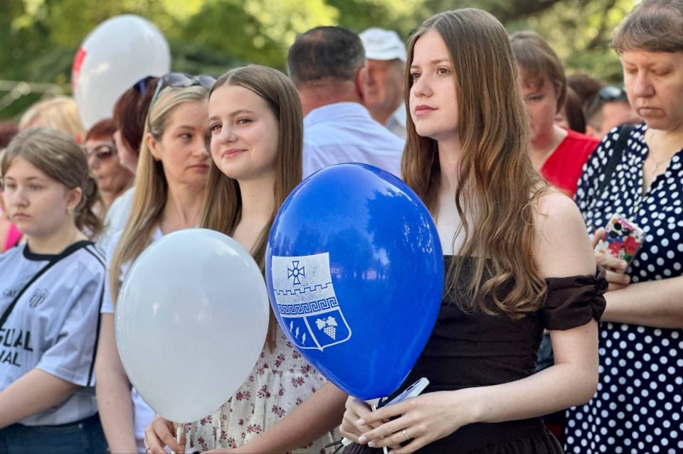 Владимир Немцев: Сегодня в День Балаклавского муниципального округа принял участие в торжественном открытии обновлённой Доски Почёта Балаклавского МО Владимир Немцев: Сегодня в День Балаклавского муниципального округа принял участие в торжественном открытии обновлённой Доски Почёта Балаклавского МО