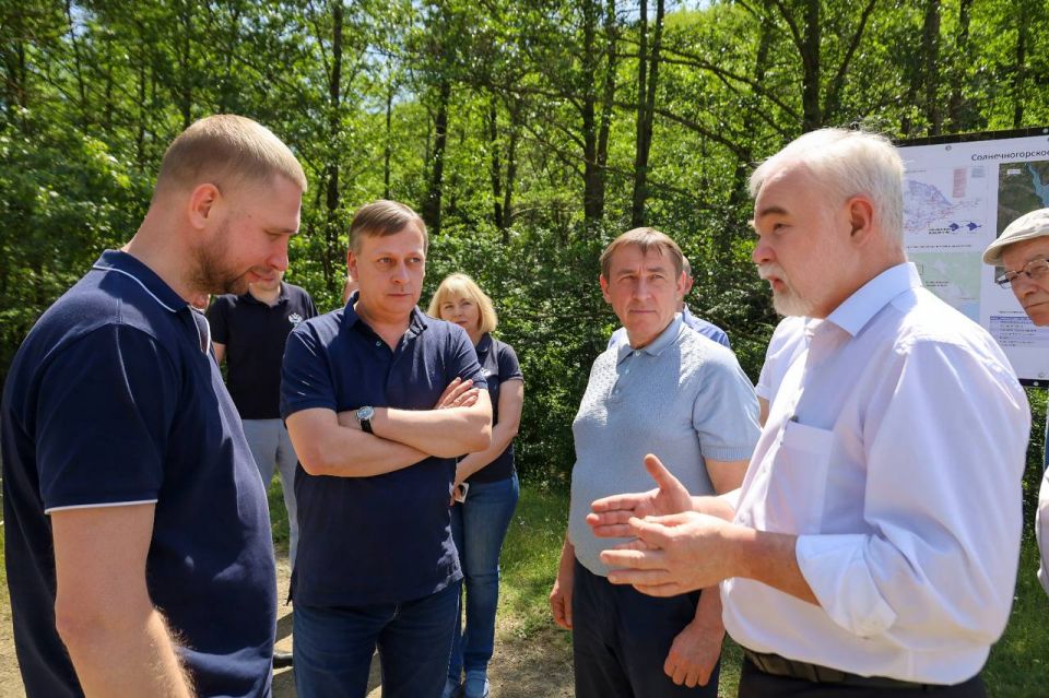 Руководитель Росводресурсов обсудил с властями Крыма развитие водохозяйственного комплекса республики Руководитель Росводресурсов обсудил с властями Крыма развитие водохозяйственного комплекса республики