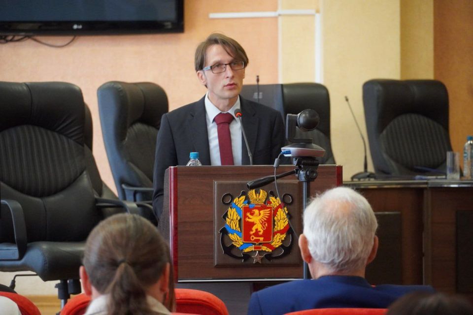 В Керчи проходит Международная конференция «Античное наследие России: вопросы сохранения и популяризации», на которой обсуждается определение туристского маршрута «Золотое кольцо Боспорского царства» в качестве национального... В Керчи проходит Международная конференция «Античное наследие России: вопросы сохранения и популяризации», на которой обсуждается определение туристского маршрута «Золотое кольцо Боспорского царства» в качестве национального...