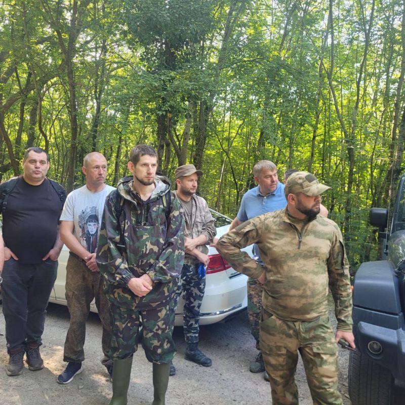 Галина Огнёва: Состоялся субботник по санитарной очистке долины реки Улу-Узень Галина Огнёва: Состоялся субботник по санитарной очистке долины реки Улу-Узень