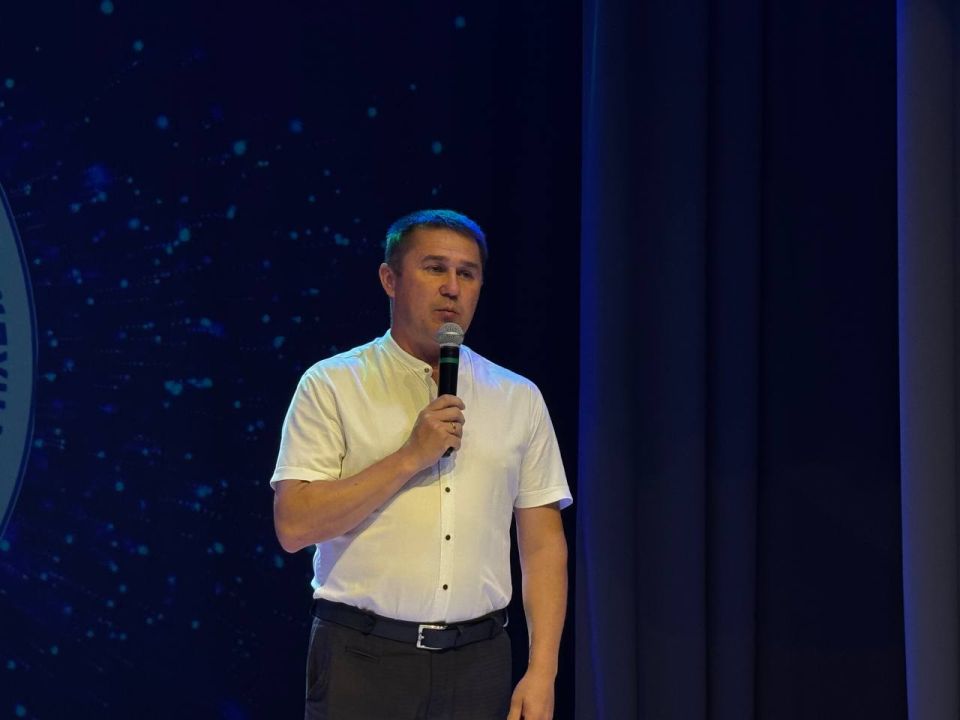 6 июня - день, когда мы почитаем русский язык, богатый, образный, могучий 6 июня - день, когда мы почитаем русский язык, богатый, образный, могучий