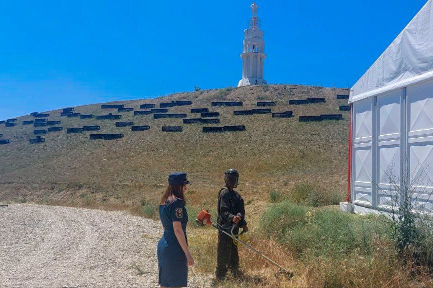 Новый сезон летних школ на территории арт-кластера «Таврида» под контролем МЧС России Новый сезон летних школ на территории арт-кластера «Таврида» под контролем МЧС России