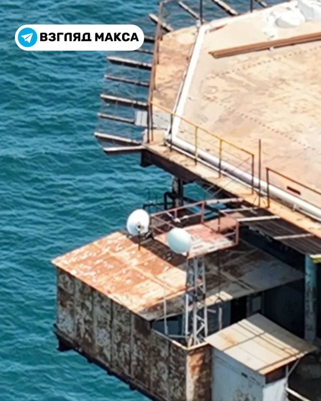 Специальные подразделения Черноморского флота, а также морской отряд специального назначения «Эспаньола» и группа «Омерзительная восьмёрка» выполнили комплекс специальных задач в районе газодобывающих установок на Чёрном... Специальные подразделения Черноморского флота, а также морской отряд специального назначения «Эспаньола» и группа «Омерзительная восьмёрка» выполнили комплекс специальных задач в районе газодобывающих установок на Чёрном...