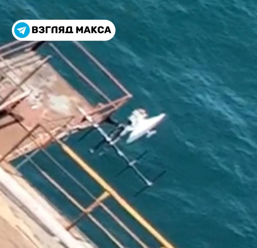 Специальные подразделения Черноморского флота, а также морской отряд специального назначения «Эспаньола» и группа «Омерзительная восьмёрка» выполнили комплекс специальных задач в районе газодобывающих установок на Чёрном... Специальные подразделения Черноморского флота, а также морской отряд специального назначения «Эспаньола» и группа «Омерзительная восьмёрка» выполнили комплекс специальных задач в районе газодобывающих установок на Чёрном...