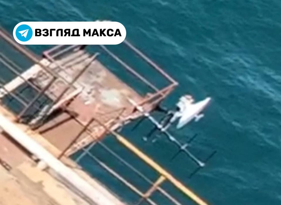 Специальные подразделения Черноморского флота, а также морской отряд специального назначения «Эспаньола» и группа «Омерзительная восьмёрка» выполнили комплекс специальных задач в районе газодобывающих установок на Чёрном... Специальные подразделения Черноморского флота, а также морской отряд специального назначения «Эспаньола» и группа «Омерзительная восьмёрка» выполнили комплекс специальных задач в районе газодобывающих установок на Чёрном...