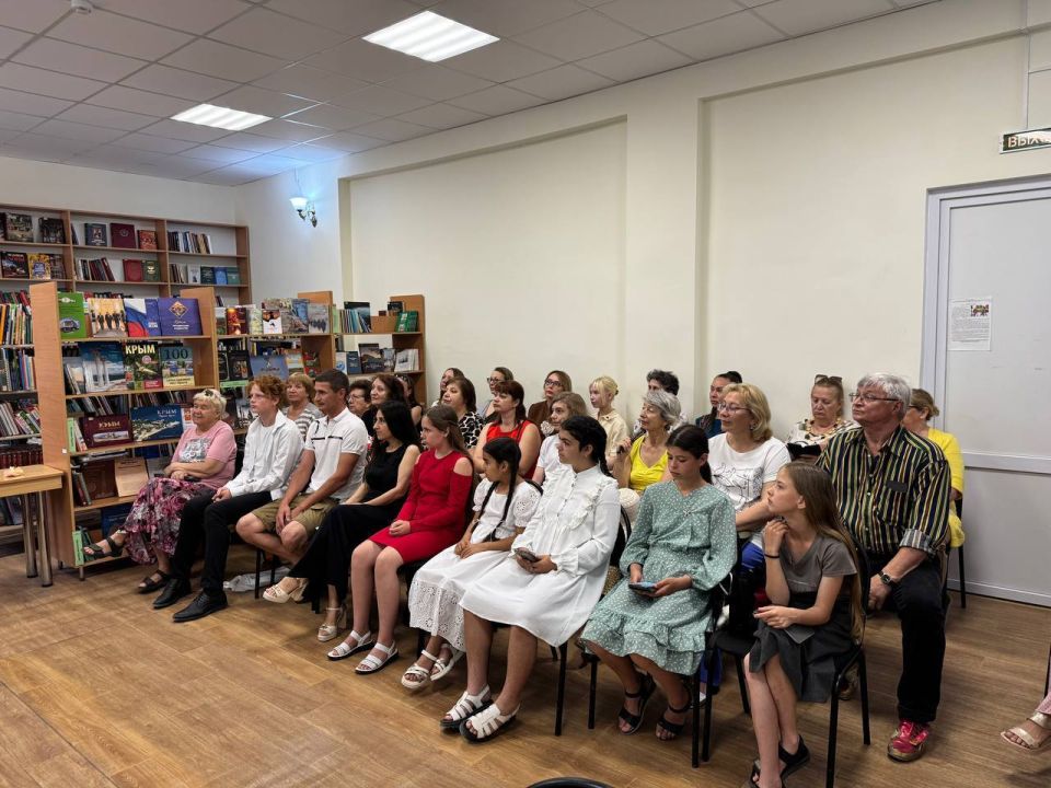 Пушкин - наше все. В Черноморской районной библиотеке им. О. Корсовецкого отметили Пушкинский день, посвящённый сказкам великого русского поэта Пушкин - наше все. В Черноморской районной библиотеке им. О. Корсовецкого отметили Пушкинский день, посвящённый сказкам великого русского поэта