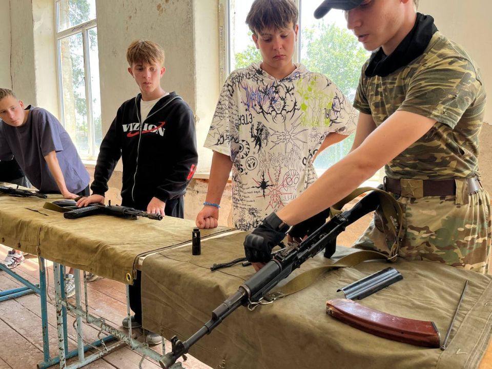 На занятия в «Кордон Тарханкут» На занятия в «Кордон Тарханкут»