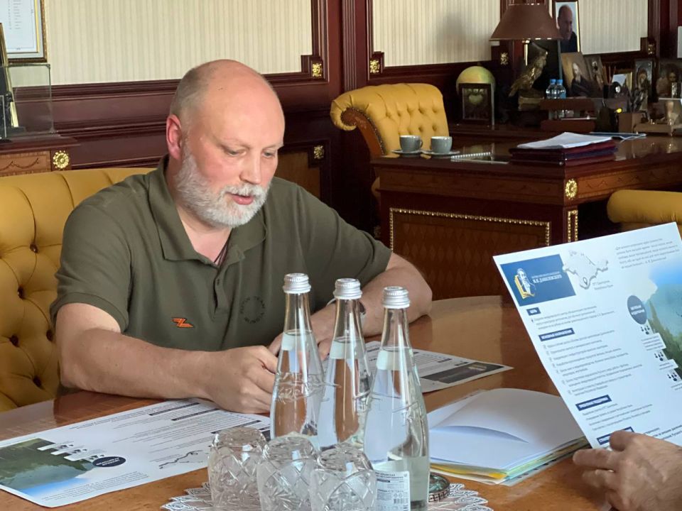 Владимир Рогов: О создании в Крыму Международного центра Данилевского Владимир Рогов: О создании в Крыму Международного центра Данилевского
