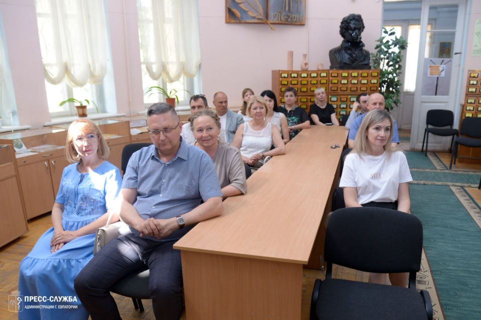В Евпатории чествовали медицинских работников В Евпатории чествовали медицинских работников