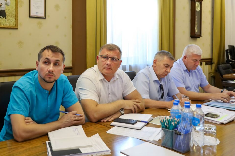 Юрий Гоцанюк: Создана рабочая группа для разработки проектно-сметной документации по строительству Мартовского и Солнечногорского водохранилищ Юрий Гоцанюк: Создана рабочая группа для разработки проектно-сметной документации по строительству Мартовского и Солнечногорского водохранилищ