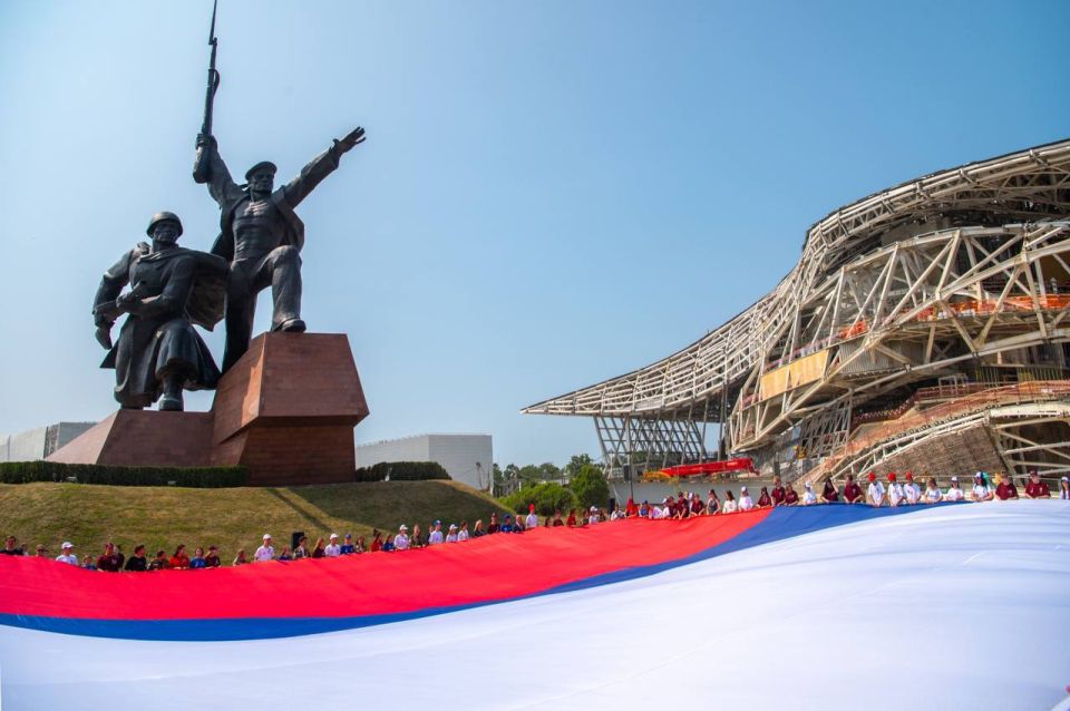"Гордиться своей историей у нас в крови": Севастополь празднует День России