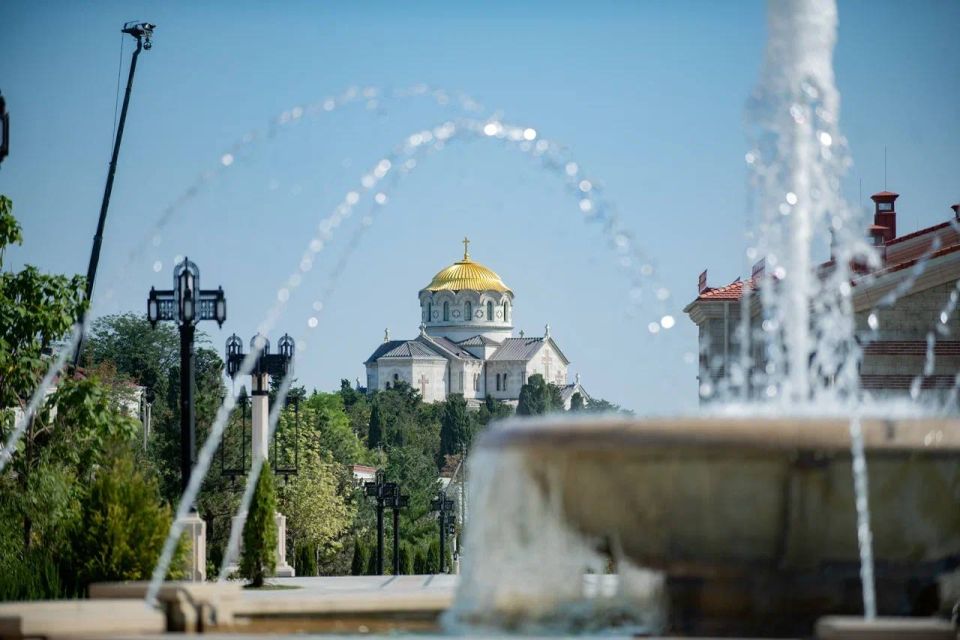 Екатерина Алтабаева: Дорогие севастопольцы! Сегодня нашему любимому городу исполняется 242 года Екатерина Алтабаева: Дорогие севастопольцы! Сегодня нашему любимому городу исполняется 242 года