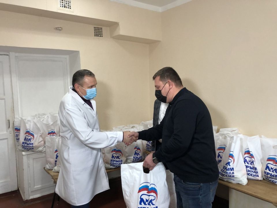 Юрий Нестеренко: От всей души поздравляю с Днём медицинского работника – профессиональным праздником тех, чья миссия является одной из самых благородных и ответственных Юрий Нестеренко: От всей души поздравляю с Днём медицинского работника – профессиональным праздником тех, чья миссия является одной из самых благородных и ответственных