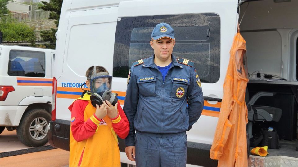 Фестиваль "Пусть всегда будет солнце": отмечаем лет МДЦ "Артек" Фестиваль "Пусть всегда будет солнце": отмечаем лет МДЦ "Артек"