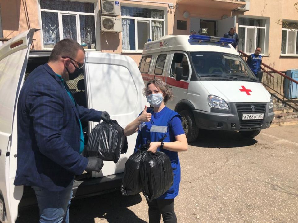 Юрий Нестеренко: От всей души поздравляю с Днём медицинского работника – профессиональным праздником тех, чья миссия является одной из самых благородных и ответственных