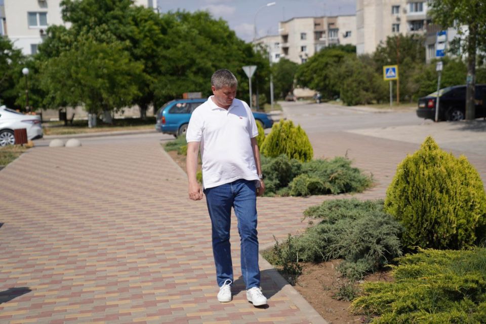 Александр Юрьев: Качество санитарной очистки нашего муниципалитета контролирую лично, поэтому обход и объезд территории – это часть моей ежедневной работы Александр Юрьев: Качество санитарной очистки нашего муниципалитета контролирую лично, поэтому обход и объезд территории – это часть моей ежедневной работы