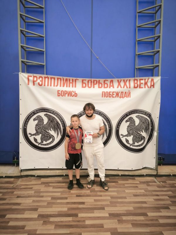 Судакские спортсмены показали отличные результаты по борьбе грэпплинг Судакские спортсмены показали отличные результаты по борьбе грэпплинг