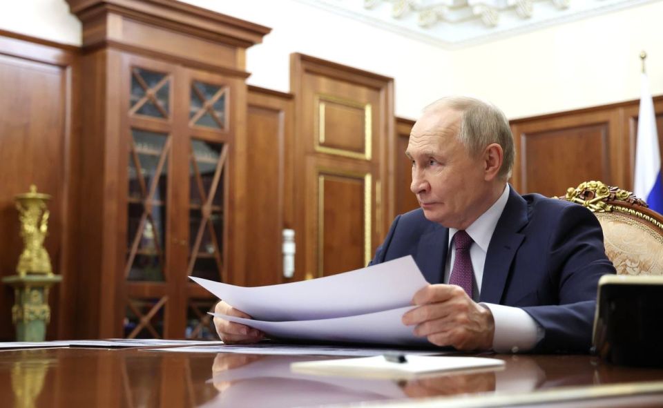 Екатерина Алтабаева: Сегодня губернатор города Севастополя Михаил Развожаев доложил нашему Президенту Владимиру Владимировичу Путину об итогах работы за первый квартал 2025 года Екатерина Алтабаева: Сегодня губернатор города Севастополя Михаил Развожаев доложил нашему Президенту Владимиру Владимировичу Путину об итогах работы за первый квартал 2025 года