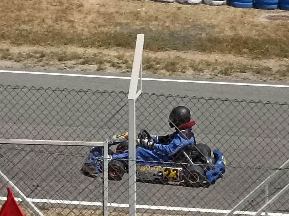 Члены команды Картинг-центра АДИ стали призерами чемпионата «Лига любительского автомотоспорта» Члены команды Картинг-центра АДИ стали призерами чемпионата «Лига любительского автомотоспорта»