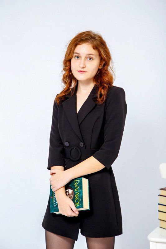 Александр Юрьев: Поздравляю выпускниц школы №17 Таисию Петренко и гимназии №8 Арину Климову, а также их педагогов с наивысшим баллом по ЕГЭ! Александр Юрьев: Поздравляю выпускниц школы №17 Таисию Петренко и гимназии №8 Арину Климову, а также их педагогов с наивысшим баллом по ЕГЭ!