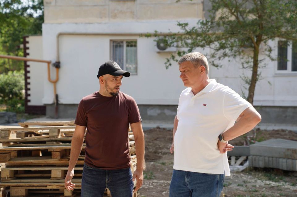 Александр Юрьев: Качество санитарной очистки нашего муниципалитета контролирую лично, поэтому обход и объезд территории – это часть моей ежедневной работы Александр Юрьев: Качество санитарной очистки нашего муниципалитета контролирую лично, поэтому обход и объезд территории – это часть моей ежедневной работы