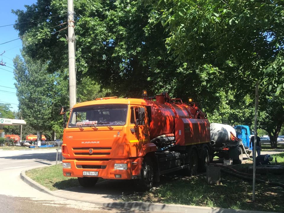 Вода Крыма: Уважаемые жители Керчи!. Ремонтные работы по ул. Кирова ведутся полным ходом! Вода Крыма: Уважаемые жители Керчи!. Ремонтные работы по ул. Кирова ведутся полным ходом!