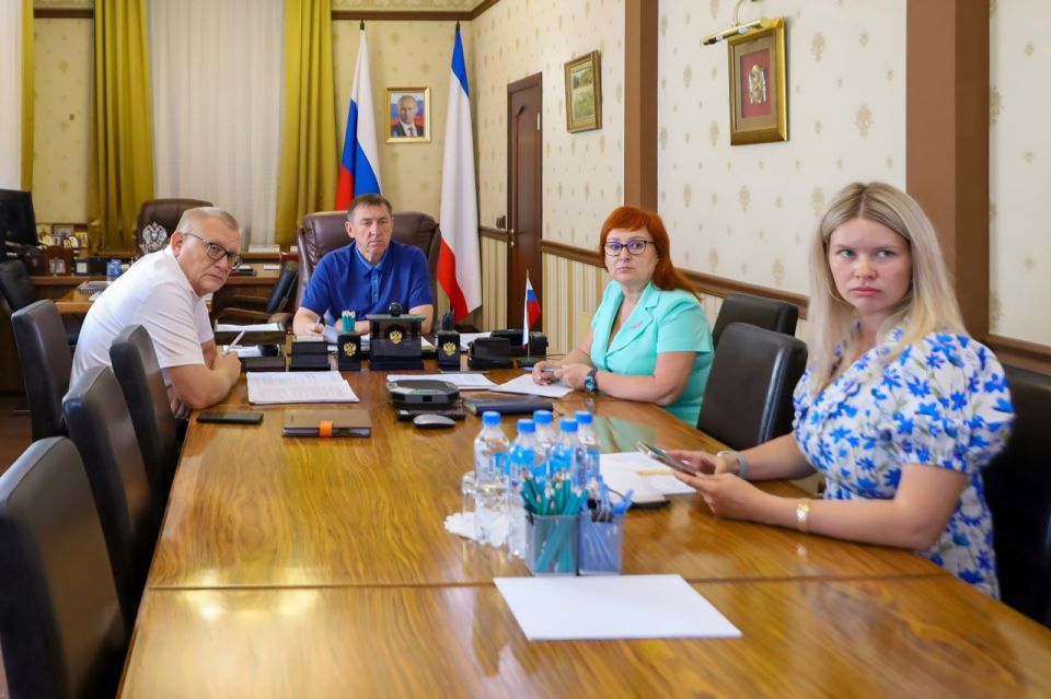 ���� �������: ������ �� �������� �������� ����� ���������� ����������� "������ � ��������������", "�������������� ��� �����", "�����" � "�������� � ����"