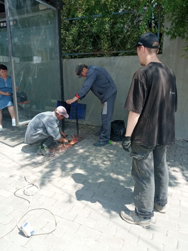 У сотрудников «Городского благоустройства» работа находится каждый день, ведь содержание городских объектов и территорий — дело хлопотное и требующее ежедневного внимания и заботы У сотрудников «Городского благоустройства» работа находится каждый день, ведь содержание городских объектов и территорий — дело хлопотное и требующее ежедневного внимания и заботы