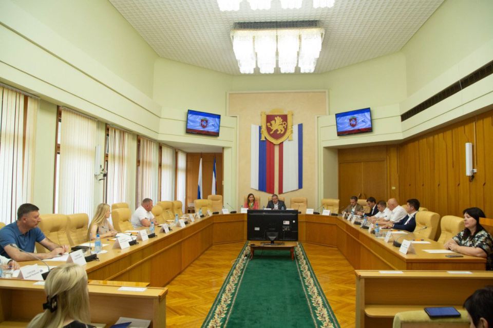 В качестве члена Общественной палаты Республики Крым принял участие в заседании Комитета Государственного Совета Республики Крым по патриотическому воспитанию и молодежной политике, которое прошло под председательством... В качестве члена Общественной палаты Республики Крым принял участие в заседании Комитета Государственного Совета Республики Крым по патриотическому воспитанию и молодежной политике, которое прошло под председательством...