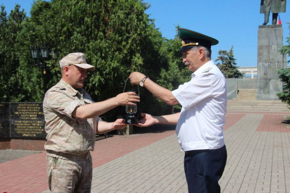 В Главный храм Вооруженных сил России доставят частицу Вечного огня из Керчи В Главный храм Вооруженных сил России доставят частицу Вечного огня из Керчи