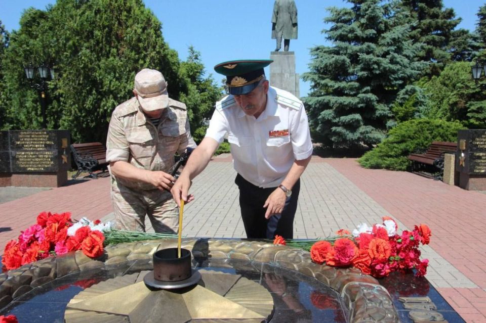 В Главный храм Вооруженных сил России доставят частицу Вечного огня из Керчи В Главный храм Вооруженных сил России доставят частицу Вечного огня из Керчи
