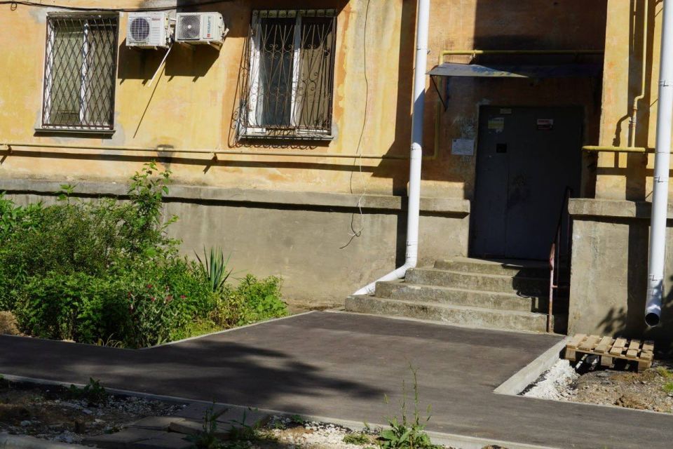 Подходит к завершению благоустройство придомовых территорий Подходит к завершению благоустройство придомовых территорий