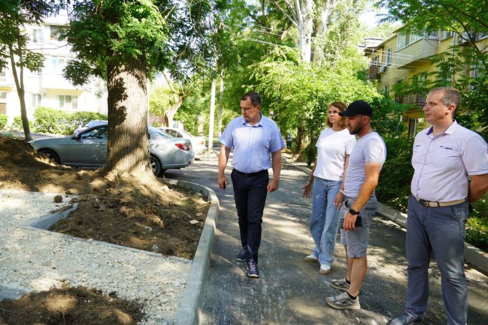 Подходит к завершению благоустройство придомовых территорий Подходит к завершению благоустройство придомовых территорий