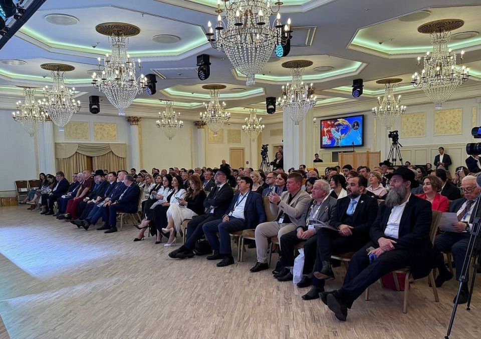 Представитель Госархива новейшей истории и по личному составу принял участие в IV Международной научной конференции