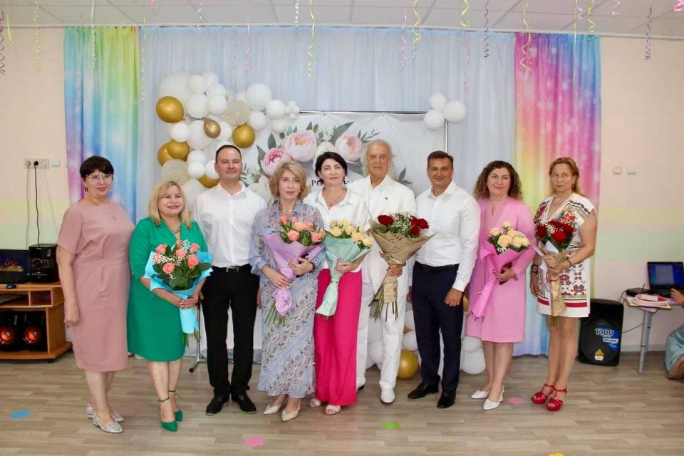 Константин Шимановский: 50Детский сад №22 «Росинка» отмечает полувековой юбилей! Свои двери дошкольное учреждение распахнуло в далёком 1975 году