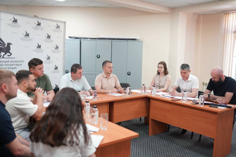 Алексей Зинченко: Регулярно проводим заседания Общественного совета при Госкомитете молодежной политики Республики Крым!