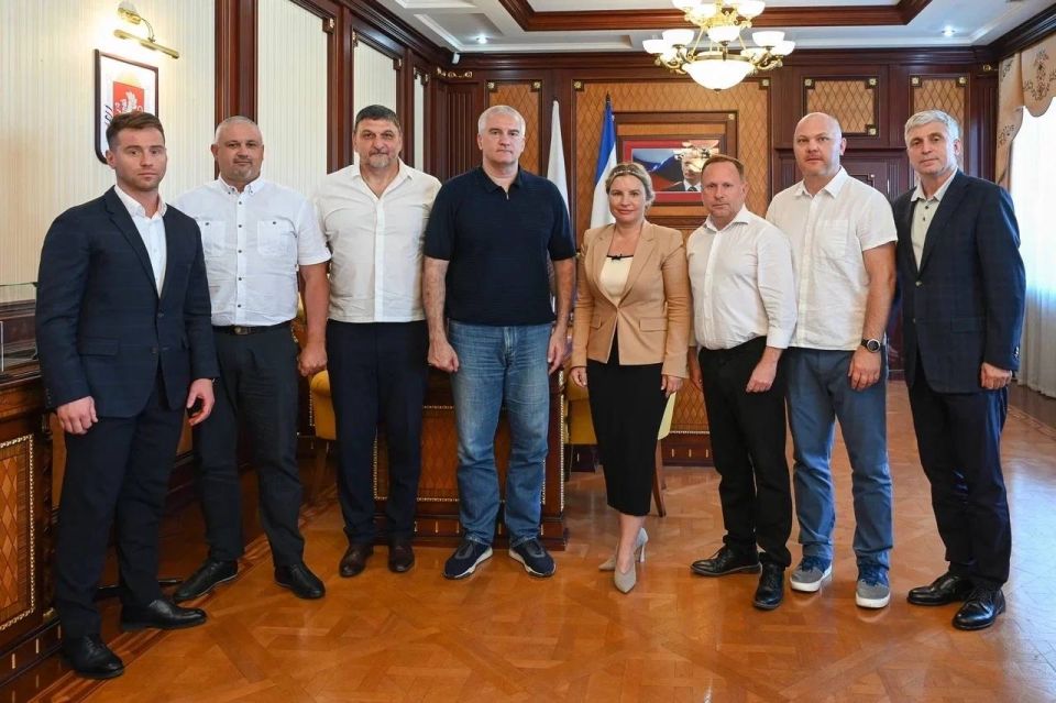 Ольга Торубарова: Глава Республики Крым Сергей Валерьевич Аксёнов провёл рабочую встречу с руководителями республиканских спортивных учреждений