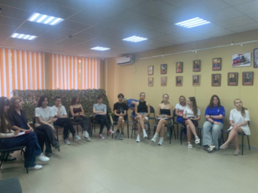 Молодежный квиз «Кипучая, могучая, никем непобедимая!»