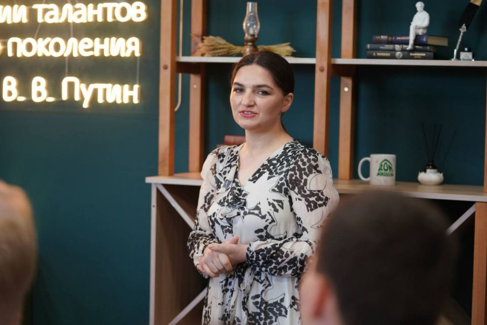Алексей Зинченко: Вчера в «Доме Молодежи» принял участие участие в финальном этапе отбора кандидатов в Молодёжный экспертно-консультативный совет Общественной палаты Крыма Алексей Зинченко: Вчера в «Доме Молодежи» принял участие участие в финальном этапе отбора кандидатов в Молодёжный экспертно-консультативный совет Общественной палаты Крыма