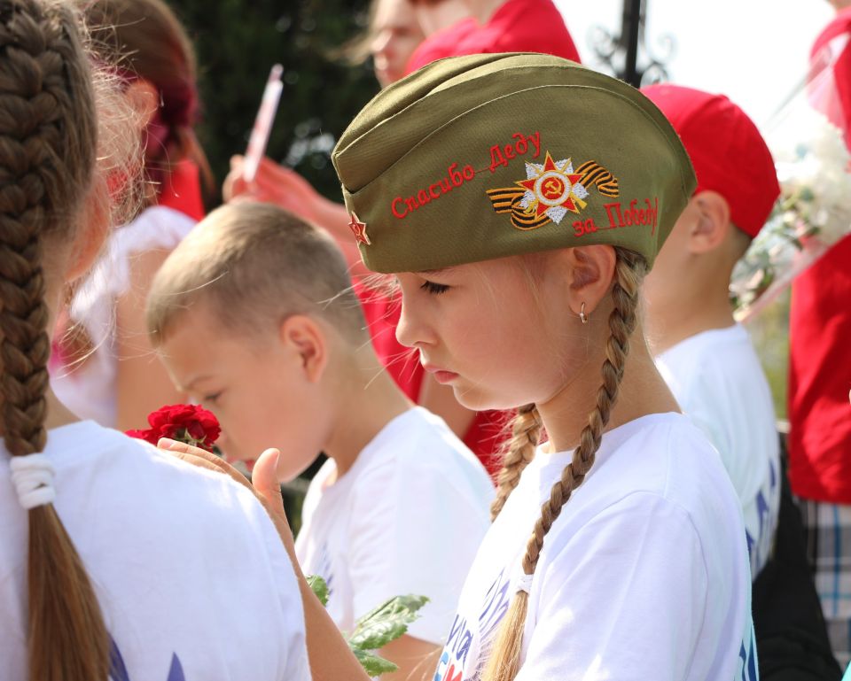 И пусть поколения знают…. Патриотическая акция ко Дню памяти и скорби И пусть поколения знают…. Патриотическая акция ко Дню памяти и скорби