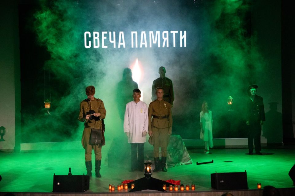 В УМВД России по г. Севастополю почтили память погибших в Великой Отечественной войне В УМВД России по г. Севастополю почтили память погибших в Великой Отечественной войне