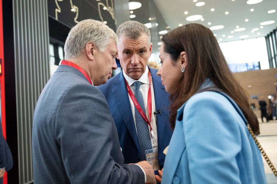 Леонид Слуцкий: ПМЭФ-2025, итоги. На Форуме удалось решить множество важных политических и деловых вопросов, встретиться с представителями иностранных делегаций, главами регионов, предпринимателями, обсудить актуальные... Леонид Слуцкий: ПМЭФ-2025, итоги. На Форуме удалось решить множество важных политических и деловых вопросов, встретиться с представителями иностранных делегаций, главами регионов, предпринимателями, обсудить актуальные...