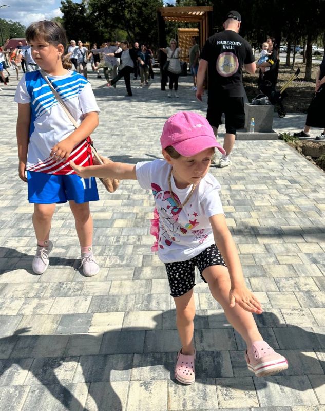 Ольга Торубарова: Моя мечта, чтобы настало время, когда в каждом уголке Крыма люди сами выходили на утреннюю зарядку вместе со своими друзьями, соседями, родными, одноклассниками, коллегами Ольга Торубарова: Моя мечта, чтобы настало время, когда в каждом уголке Крыма люди сами выходили на утреннюю зарядку вместе со своими друзьями, соседями, родными, одноклассниками, коллегами