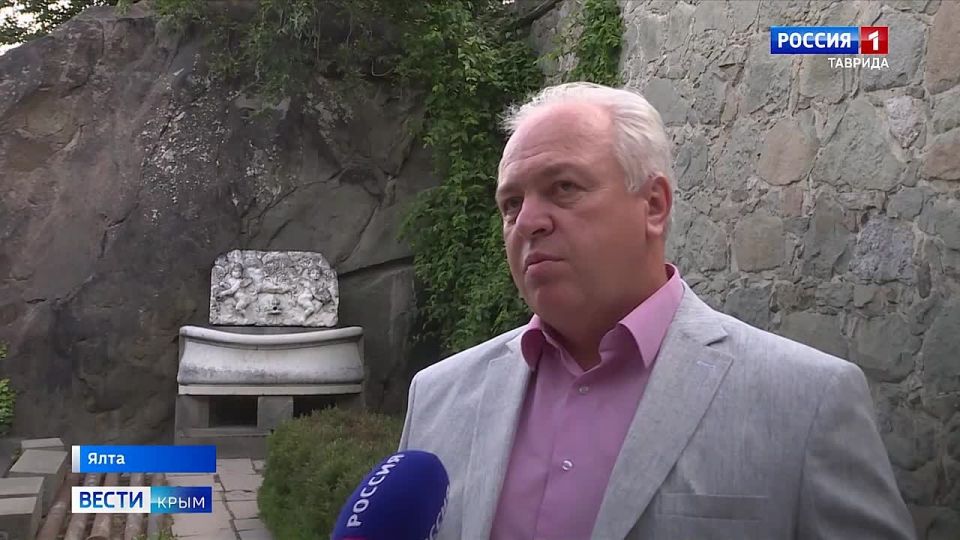 В стенах Воронцовского дворца, в Алупке состоялась премьера концерта «Музыкальная сборная России»