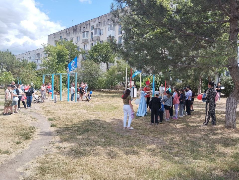 Субботний день — время для хороших историй Субботний день — время для хороших историй