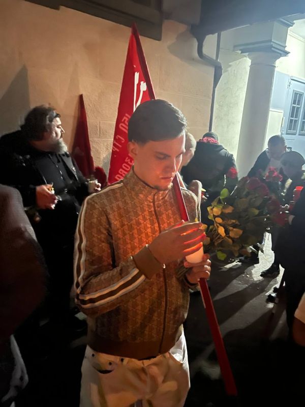 22 ���� 1941 ����, � ������ ���� ����, ��� ���������� �����, ��� ������������ �����-���� ��������� ������ ���� ��������� ����� �� ��������� ����