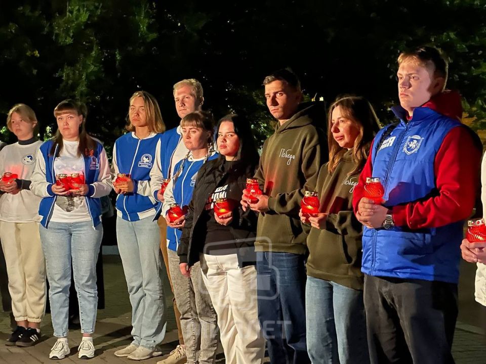 � 4 ���� ���� � ��������������� ������ ������ ����������� ������ ����� � ������ � ������ � ������� ������������� �����