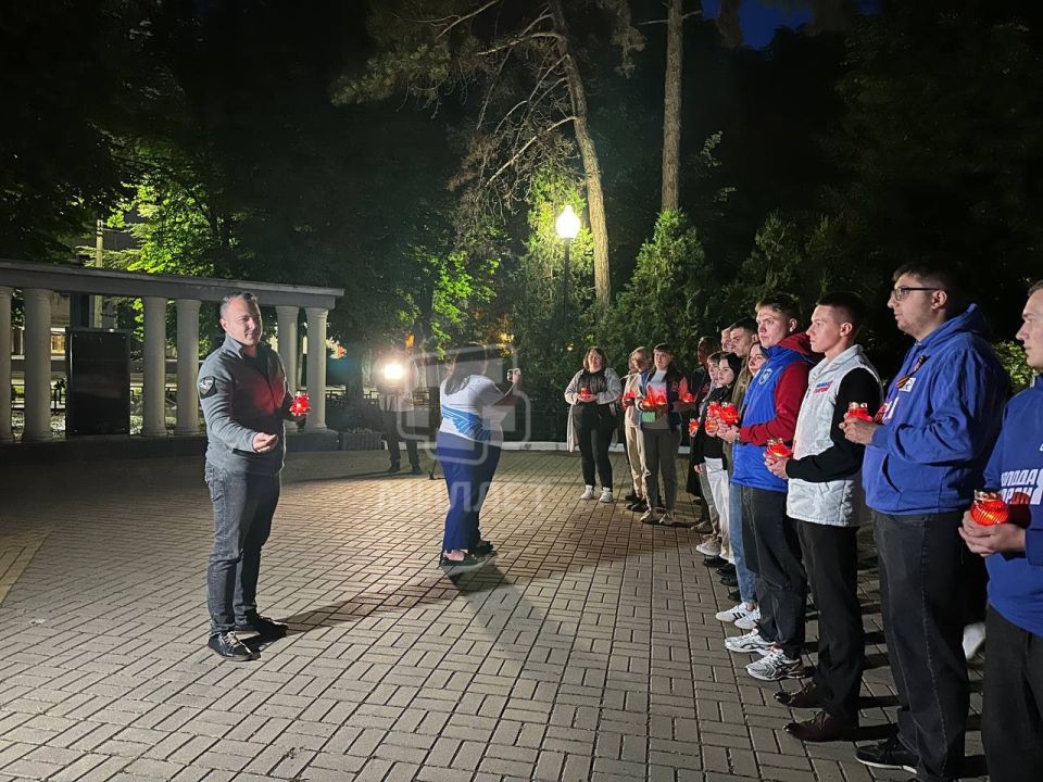 � 4 ���� ���� � ��������������� ������ ������ ����������� ������ ����� � ������ � ������ � ������� ������������� �����